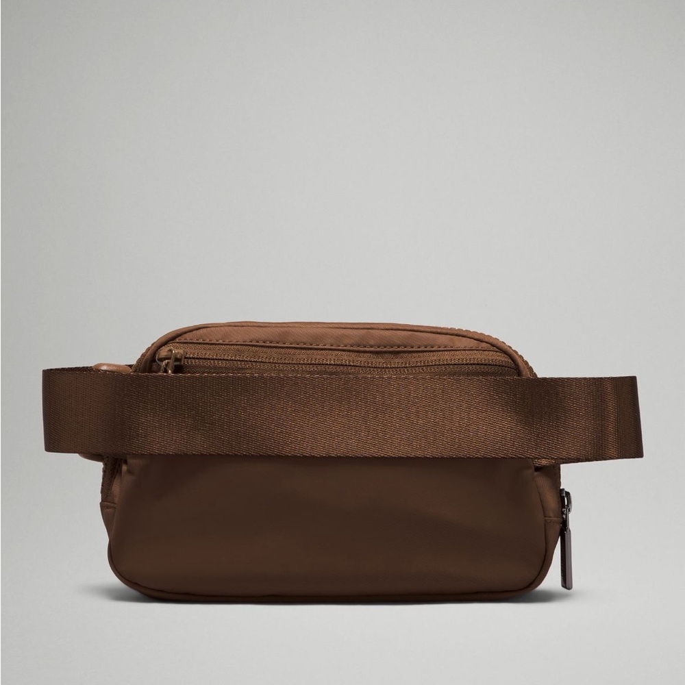 Lululemon everywhere belt bag NWT 1L - Picture 12 of 12